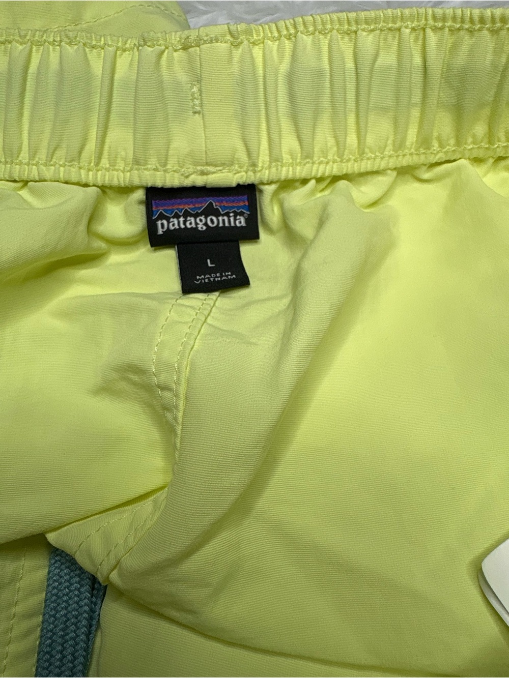 Patagonia Women's Barely Baggies shorts - Picture 6 of 6